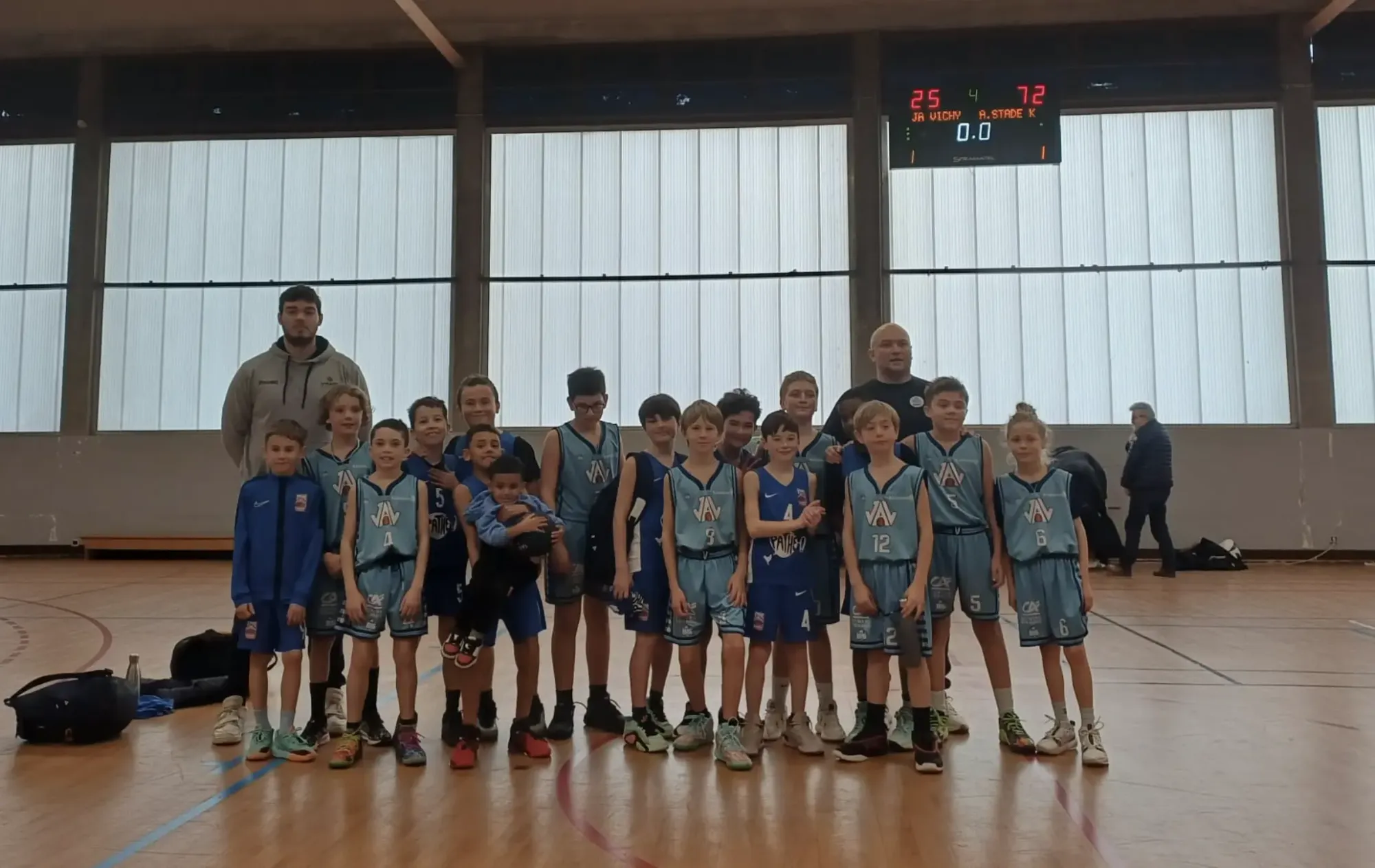 JA Vichy 25-72 Stade Clermontois U11M : Balade thermale et carton plein