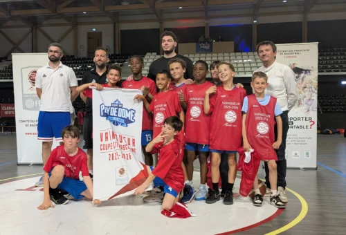 Le Stade Clermontois U11M1 sacré champion du Puy-de-Dôme 2026